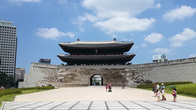 Puerta Namdaemun en Seúl, Corea del Sur.